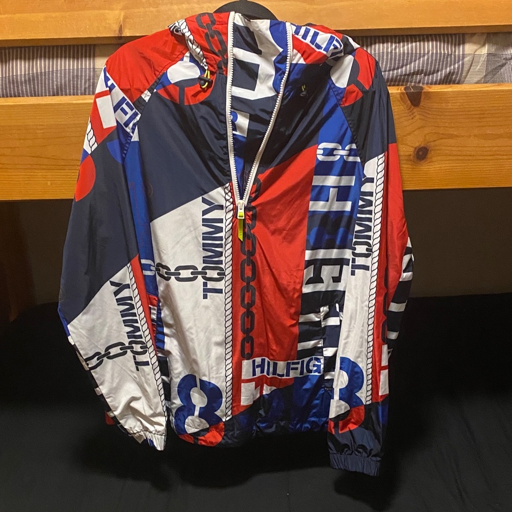 Tommy Hilfiger Graphic Windbreaker Jacket